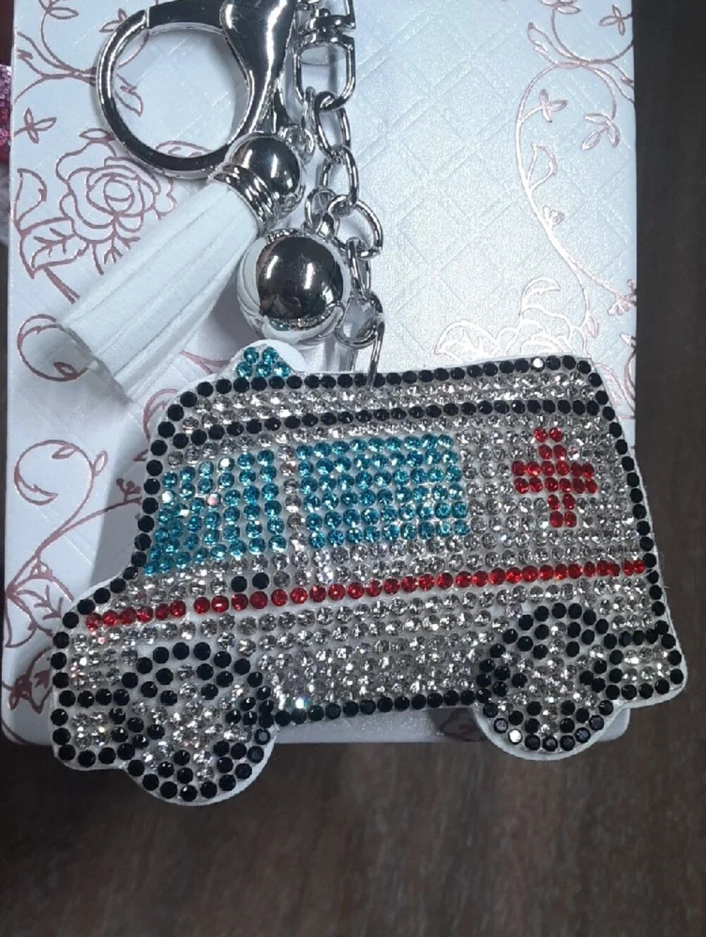 SparklingAmbulance Keychain with Tassel